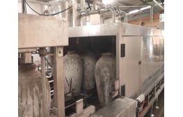 TG500酒壇灌裝清洗機